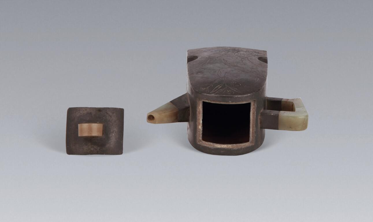 錫 勾玉形 酒器 茶心壺 煎茶道具 錫 勾玉形 酒器 茶心壺 煎茶道具