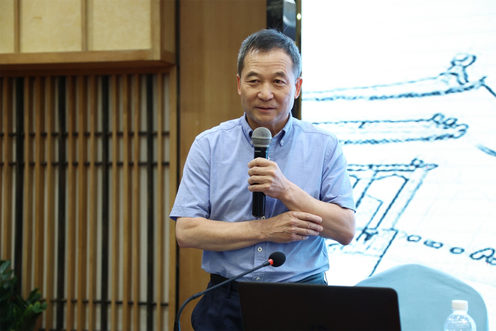 1719479404609 1719479404609