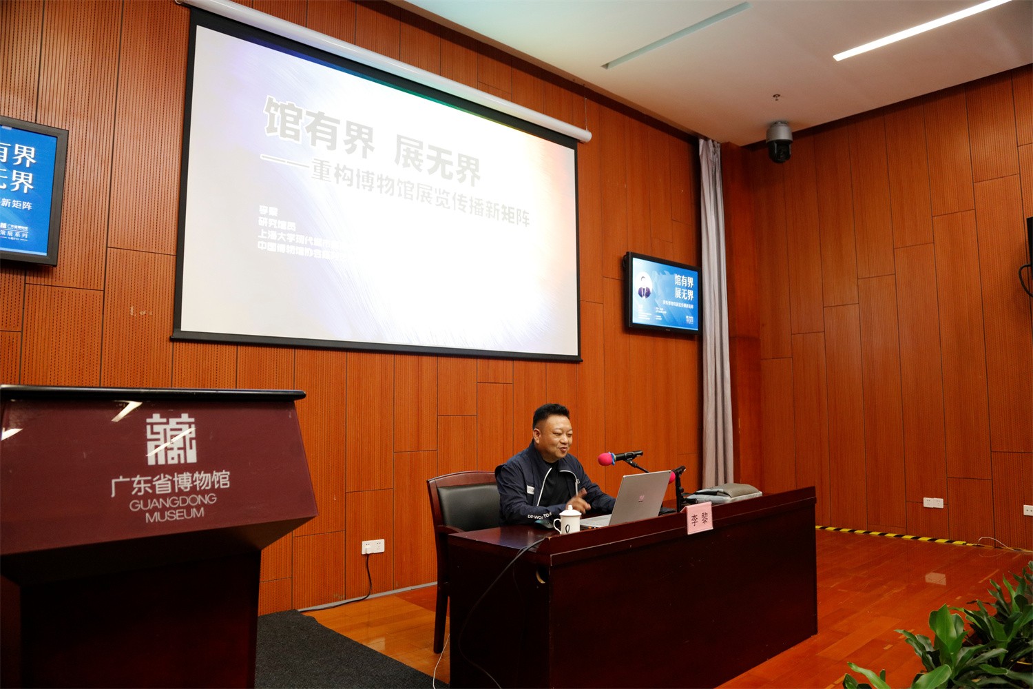 1733814398536 1733814398536