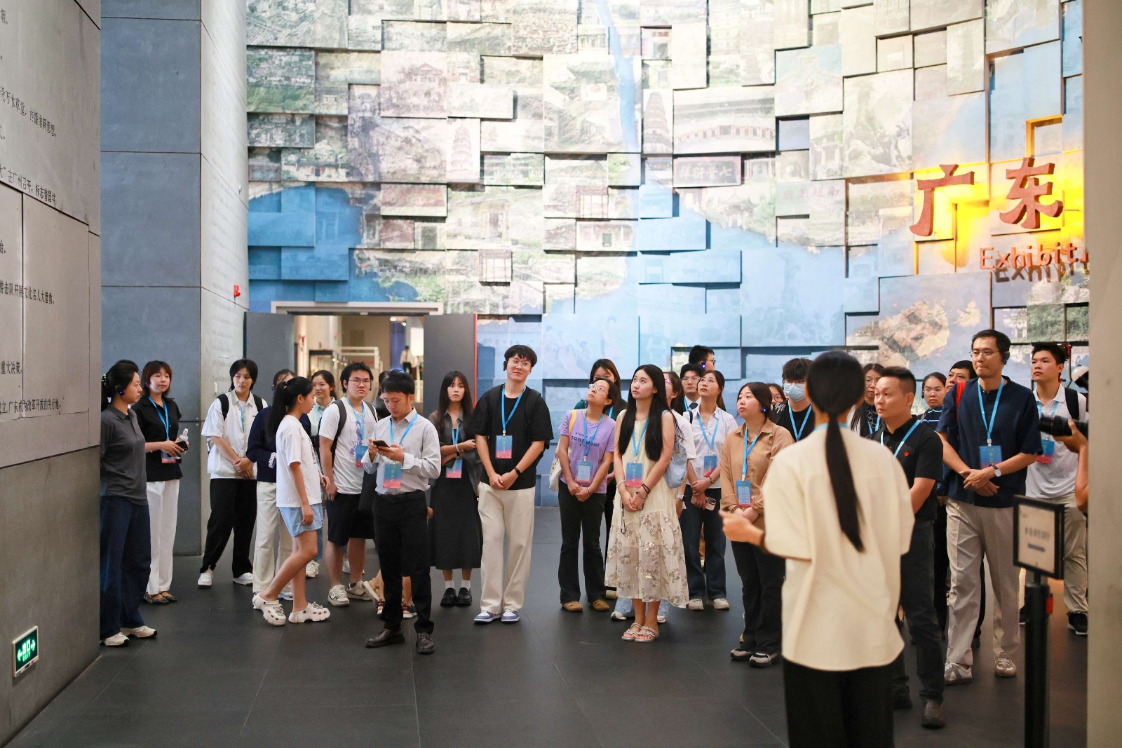 1751856057489 1751856057489